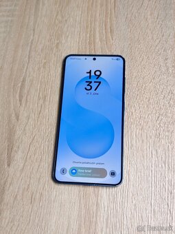 Samsung Galaxy S25 128GB - 5