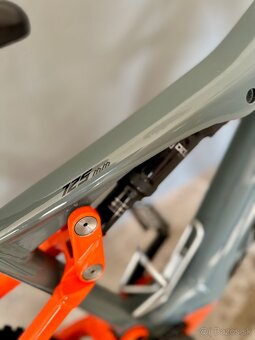 Elektrobicykel KTM Macina Chacana Celoodpružený - 5