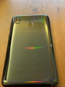 Samsung Galaxy A40 - 5