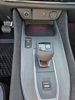 Nissan Qashqai 1,3 DIG-T mHEV 158k 2WD AT TEKNA PLUS - 5