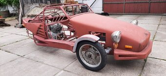 Predám rám z Velorexu, motor Yamaha XS 400 - 5