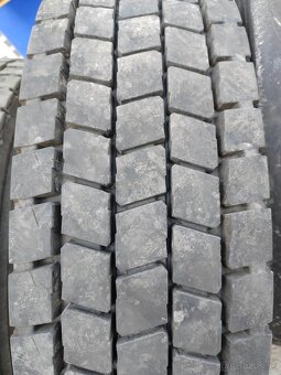 295/80 R22,5 DEBICA DRD2 / KOMPLET SADA NA DISKOCH - 5