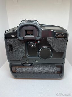 Canon EOS 1HS - 5