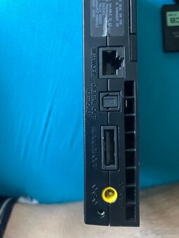 PS 2 + 2 ovládače - 5