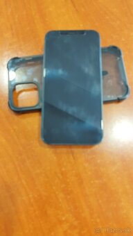 Predám iphon 12 64GB Black - 5