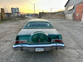 Lincoln Mark IV 1976 7.5 liter V8 - 5