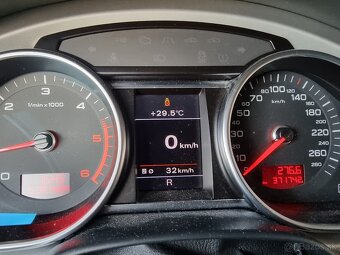 Predam audi q7 4.2 TDI r.v.2010 - 5