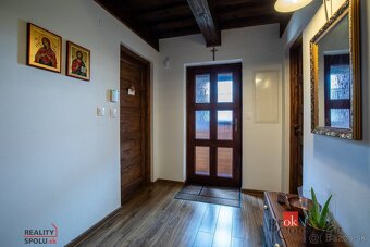 Elegantná vidiecka rezidencia s nádychom luxusu priamo v prí - 5