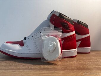 AIR JORDAN 1 RETRO HIGH OG White University Red Black Blanc - 5