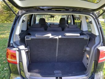 Volkswagen touran - 5