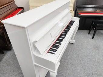 Luxusné moderné piano dovoz celá SR - 5