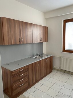 KANCELÁRSKE PRIESTORY O VÝMERE 46 m2, KOŠICE - BARCA - 5