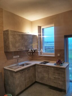 PRENÁJOM: prevádzkové priestory Sokolovce - 5