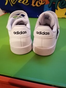 Tenisky adidas v. 28 - 5