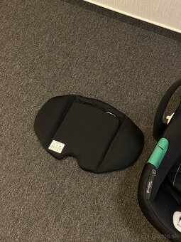 Autosedačka + báza Cybex - 5