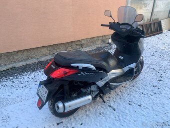 Yamaha x max 125 - 5
