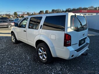 Nissan Pathfinder 2.5 dCi SE ,,7 MIEST - 5