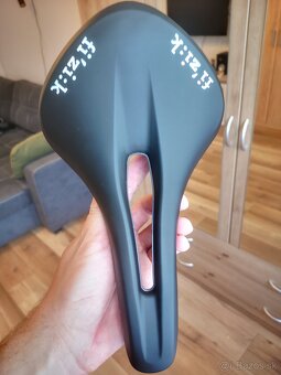 Sedlo Fizik Tempo Aliante R5 Large, šírka 155 mm - 5
