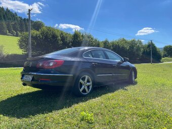 Volkswagen Passat 2.0 TDI - 5