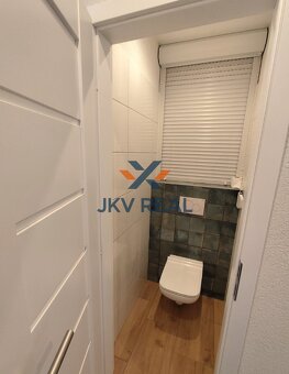 NA PREDAJ: 2-izbový byt po kompletnej rekonštrukcii - 5