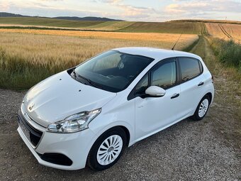 Peugeot 208 - 5