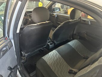 Opel Astra G - 5