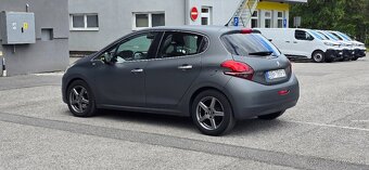 Predám Peugeot 208 1.2 puretech - 5