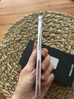 Samsung Galaxy S23 128 gb levander - 5