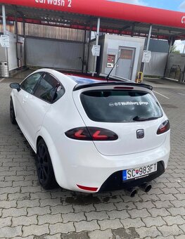 SEAT Leon 2.0 TSI Cupra 177 kW - 5