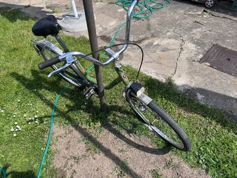 Eska garážovaná - 5