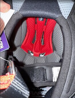 Shark Spartan GT Pro Ritmo Carbon-Red, veľ. "M", 2206 - 5
