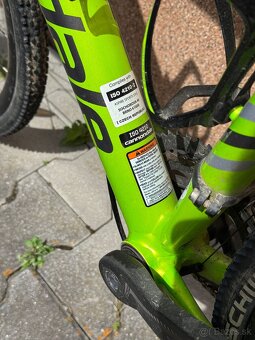 Bicykel Cannondale a tretry Specialized - 5