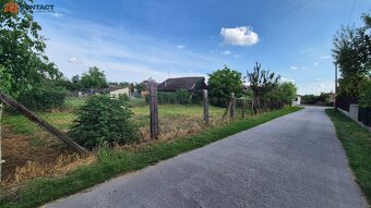 Pôvodný rodinný dom na 738 m² pozemku v obci Horná Streda - 5