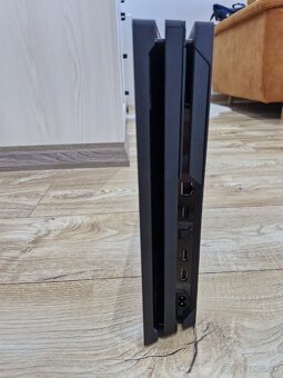 Playstation 4 - 5