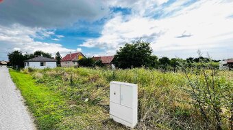 Stavebný pozemok v obci Žihárec - 5