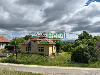 Pozemok v obci Sľažany 3 595 m2 intravilán ID 558-14-MIG - 5