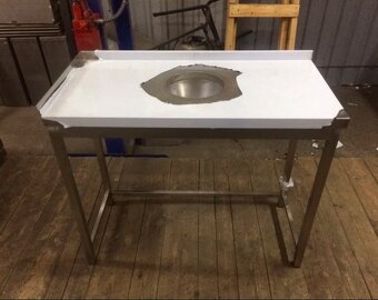 Nerezový pracovný stôl do gastro kuchyňe - 5