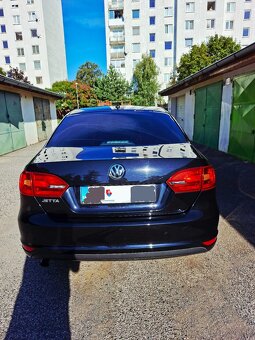 Volkswagen Jetta III 1.2 TSI 2014 (4 valec) Garážované - 5