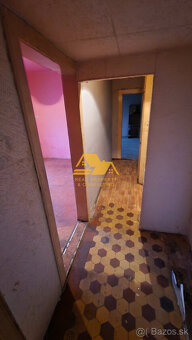 Predám tehlový 2 izbový byt v Štúrove - 5