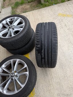 235/45 R17 5x112 - 5