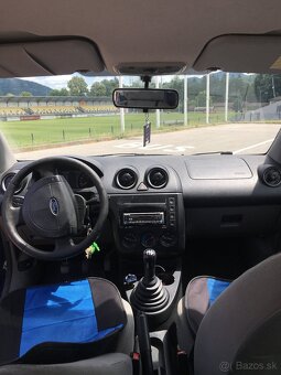 Ford fiesta 1.3 - 5