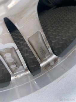 Audi elektrony 18 - 5