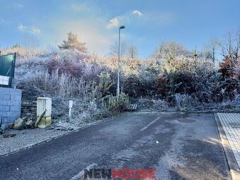 Stavebný pozemok s IS v atraktívnej lokalite obklopenej prír - 5