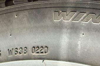 Pirelli Sottozero 3 225/55 R18 4KS - 5