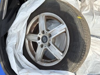 KIA Ceed 1,4 CRDi Amber - 5