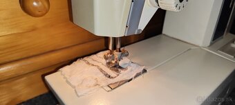 Predám šijací stroj Veritas Famula 4890 electronic - 5