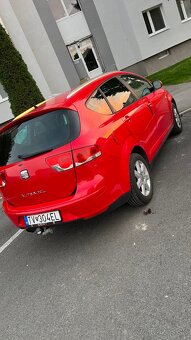 Predám Seat Altea XL 2.0 TDI DSG xenony - 5