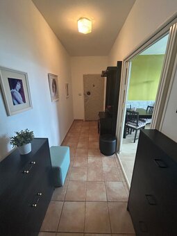 predaj 3i. byt, začiatok Petržalky, - 5