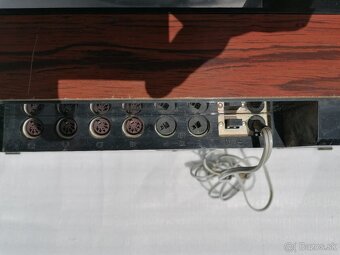 Kotúčový magnetofón TESLA - B - 93 stereo - 5