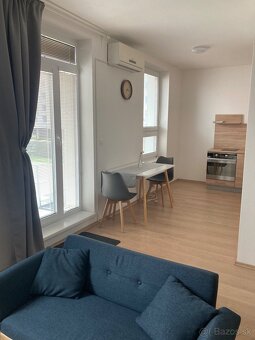 Prenajom 1 izbový byt Galanta Hodská + parkovacie miesto - 5